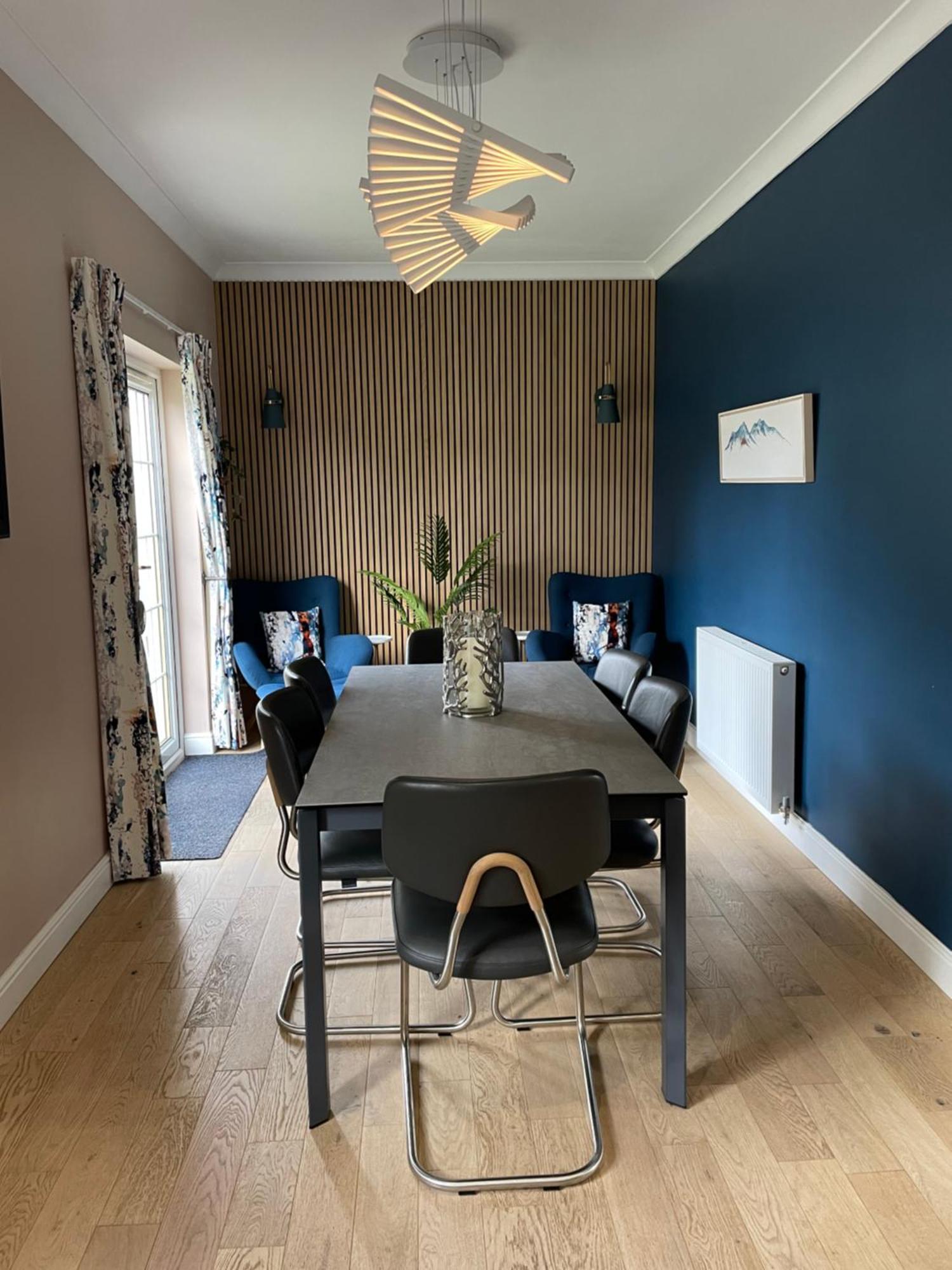 Ferienhaus Ultra Stylish Furnished In